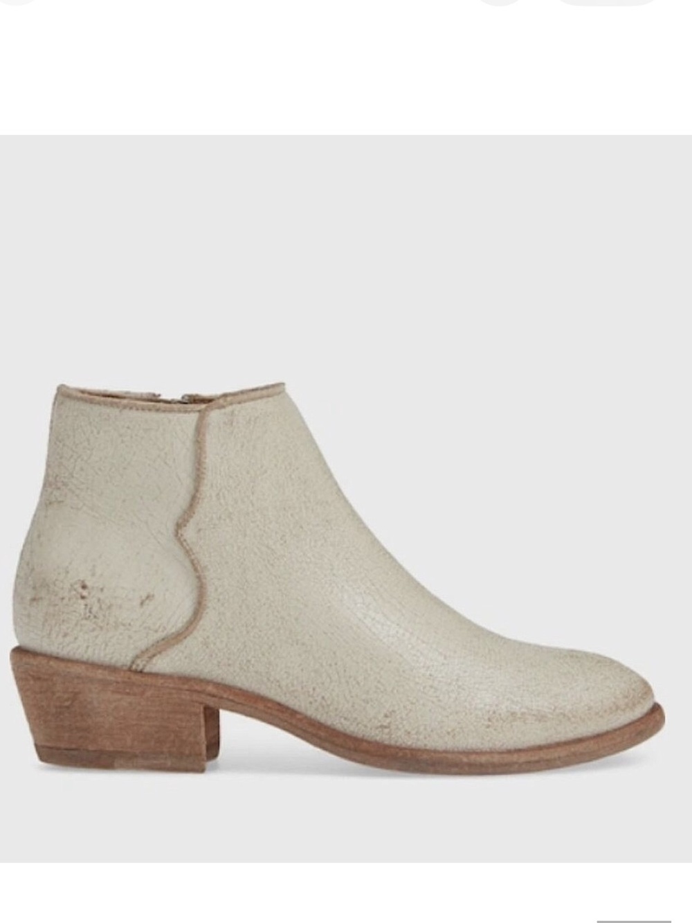 Frye Carson Piping Off-White Leather Crackled Vintage Chelsea Casual Ankle Boots